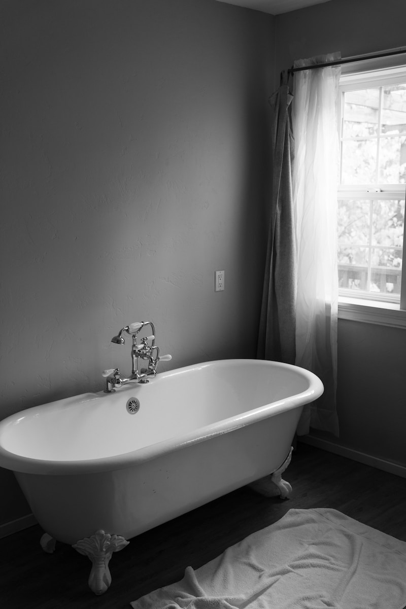 מהן השיטות המומלצות לחידוש נראות האמבטיה?
